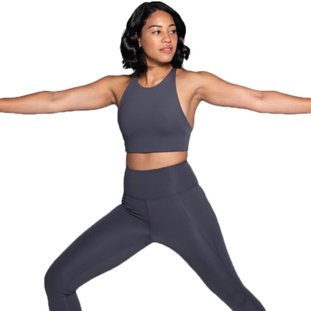Girlfriend Collective Topanga Sports bra in moon